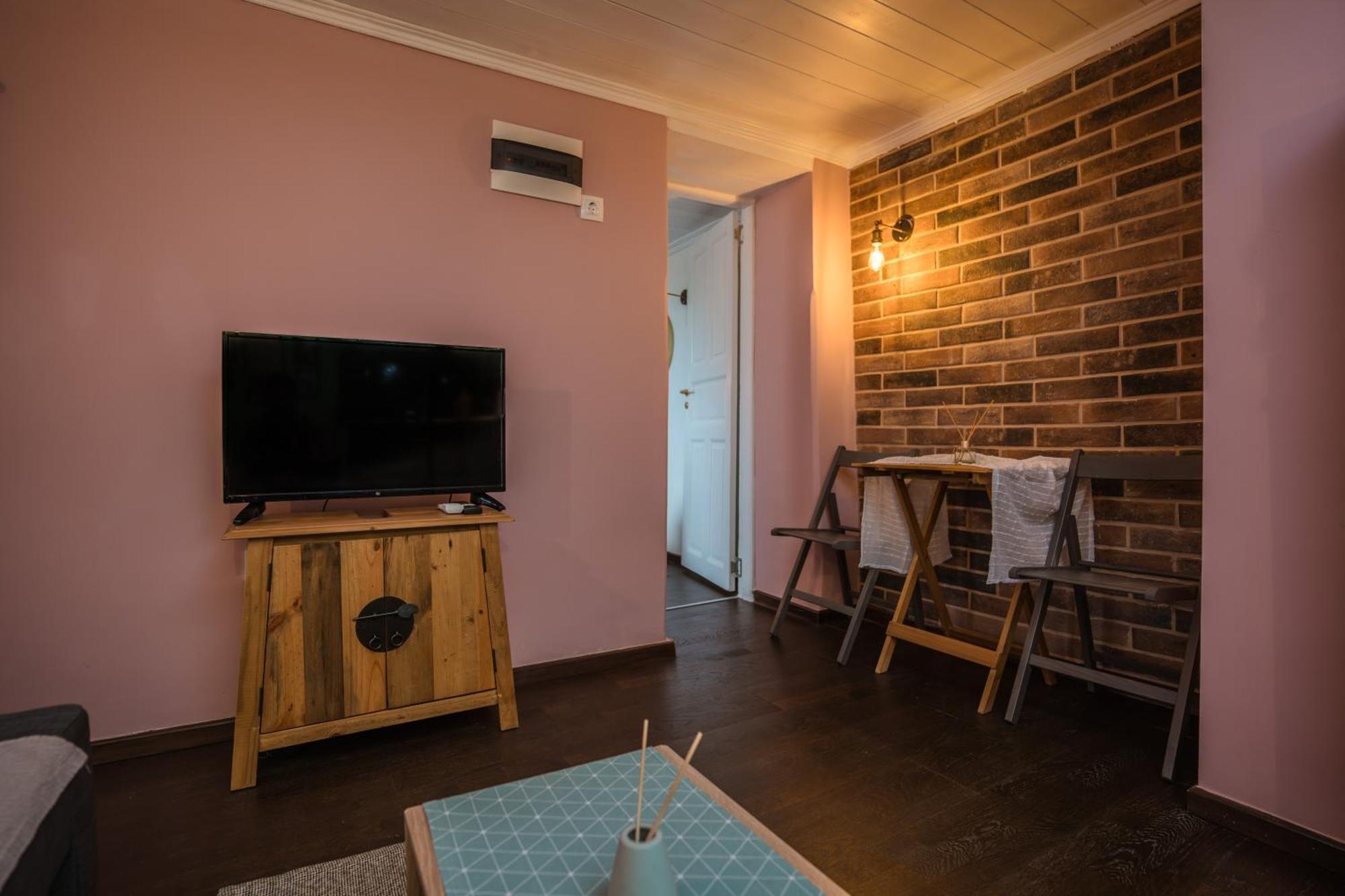 Athina'S Little Apartment 塞萨洛尼基 外观 照片